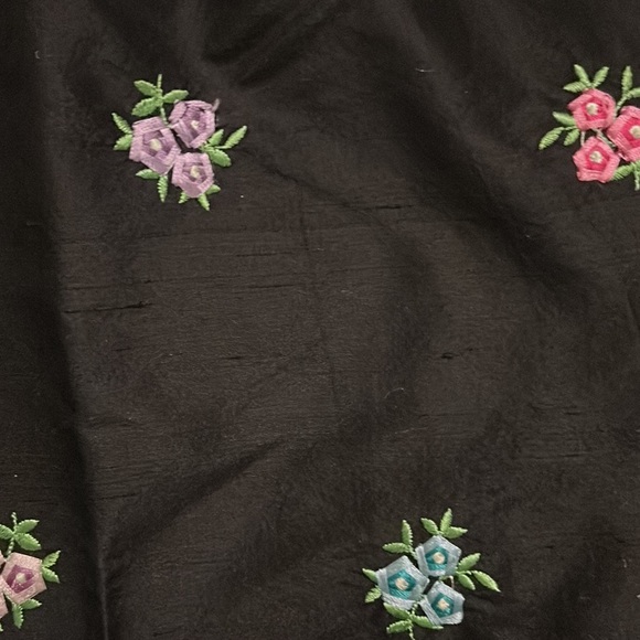 Lilly Pulitzer Vintage Black Silk Embroidered Floral Pants - 6 - Picture 7 of 8